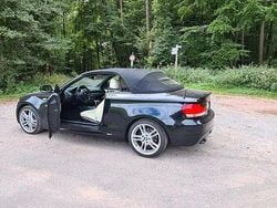 Schwarz Gebraucht 2011 BMW 123 Cabriolet M Sport Cabrio | 14.200 € (Teuer)