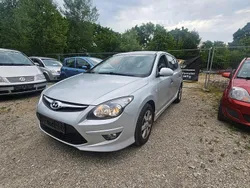 Silber Gebraucht 2010 Hyundai i30 Kombi | 3.450 € (Fairer Preis)