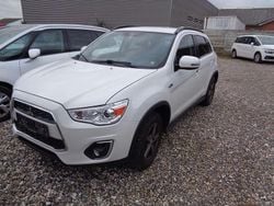 Weiß Gebraucht 2015 Mitsubishi ASX Comfort Edition SUV | 6.200 € (Fairer Preis)