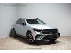 Hightechsilber met (metallic) Gebraucht 2025 Mercedes GLC300 SUV | 57.489 €