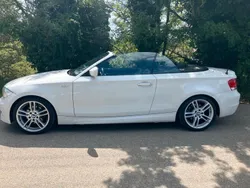 Weiß Gebraucht 2011 BMW 125 Cabriolet M Sport Cabrio | 18.990 € (Teuer)