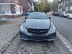 Grau Gebraucht 2013 Mercedes E250 Avantgarde Coupé | 12.599 € (Fairer Preis)