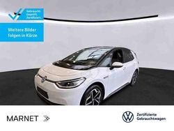 Gletscherweiß metallic/schwarz Gebraucht 2021 VW ID.3 Pro Kleinwagen | 25.930 € (Etwas zu teuer)