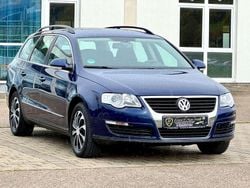 Blau Gebraucht 2009 VW Passat Comfortline Kombi | 2.399 € (Guter Preis)
