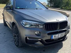 Grau Gebraucht 2017 BMW X6 M50 Sport Line SUV | 45.000 €