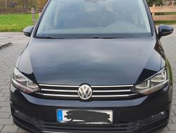 Schwarz Gebraucht 2020 VW Touran Van / Kleinbus | 21.250 € (Fairer Preis)