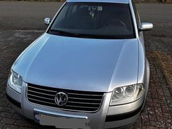 Silber Gebraucht 2002 VW Passat Kombi | 1.000 € (Guter Preis)