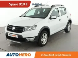 Weiß Gebraucht 2016 Dacia Sandero Stepway Ambiance Kleinwagen | 8.240 € (Fairer Preis)