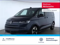 Blau Gebraucht 2024 VW Multivan Life Van / Kleinbus | 59.490 € (Teuer)