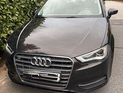 Braun Gebraucht 2017 Audi A3 Sportback Sport Limousine | 11.800 € (Guter Preis)