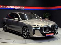 Grau Gebraucht 2024 BMW 740 M Sport Limousine | 89.490 € (Superpreis)