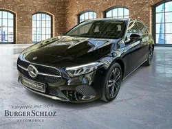 Metalliclack kosmosschwarz Gebraucht 2024 Mercedes A180 Progressive Limousine | 27.390 € (Guter Preis)