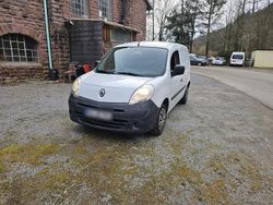 Weiß Gebraucht 2009 Renault Kangoo Kombi | 4.200 € (Etwas zu teuer)