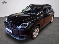 Schwarz Gebraucht 2024 Mini Countryman Classic SUV | 43.560 € (Guter Preis)