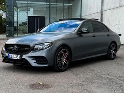 Grau Gebraucht 2018 Mercedes E350 AMG Limousine | 29.999 €