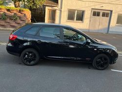 Schwarz Gebraucht 2012 Seat Ibiza ST Kombi | 6.000 € (Etwas zu teuer)