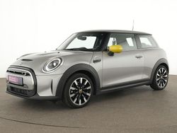 Melting silver Gebraucht 2023 Mini Cooper SE Classic Kleinwagen | 19.878 € (Fairer Preis)