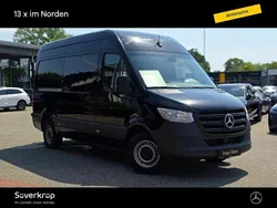 Tiefschwarz Gebraucht 2024 Mercedes Sprinter Van | 39.556 € (Guter Preis)