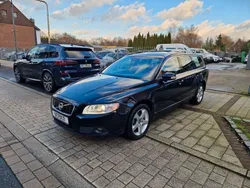 Schwarz Gebraucht 2010 Volvo V70 Summum Kombi | 8.690 € (Fairer Preis)