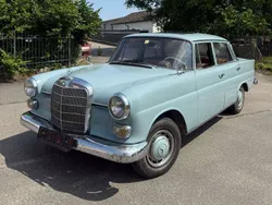 Blau Gebraucht 1966 Mercedes 200 Limousine | 12.990 €
