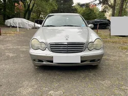 Silber Gebraucht 2002 Mercedes C240 Classic Limousine | 3.200 € (Etwas zu teuer)