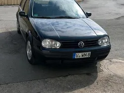 Schwarz Gebraucht 1999 VW Golf IV Limousine | 2.250 €