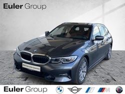 Grau Gebraucht 2022 BMW 330 Sport Line Kombi | 28.977 € (Fairer Preis)