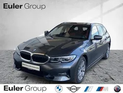 Grau Gebraucht 2022 BMW 330 Sport Line Kombi | 29.999 € (Fairer Preis)