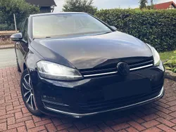 Schwarz Gebraucht 2013 VW Golf VII Highline Limousine | 11.790 € (Etwas zu teuer)