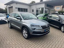 Grau Gebraucht 2018 Skoda Karoq Style SUV | 16.499 € (Fairer Preis)