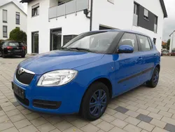 Blau Gebraucht 2008 Skoda Fabia Ambiente Limousine | 2.990 € (Fairer Preis)