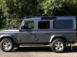 Grau Gebraucht 2015 Land Rover Defender SE SUV | 45.000 €