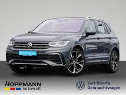 Grau Gebraucht 2023 VW Tiguan R-line SUV | 42.980 € (Etwas zu teuer)