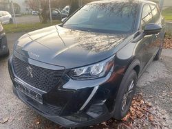 Schwarz Gebraucht 2023 Peugeot 2008 Active SUV | 18.950 € (Guter Preis)