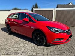 Rot Gebraucht 2016 Opel Astra Innovation Kombi | 8.100 € (Guter Preis)