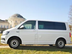 Weiß Gebraucht 2016 VW T6 Trendline Van | 38.500 € (Teuer)