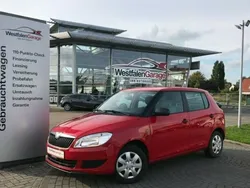 Rot Gebraucht 2011 Skoda Fabia Classic Kleinwagen | 3.990 € (Guter Preis)