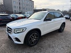 Weiß Gebraucht 2016 Mercedes GLC250 AMG line SUV | 21.950 € (Guter Preis)
