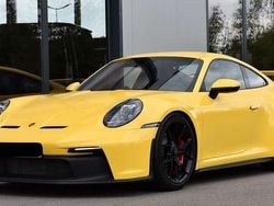 Gelb Gebraucht 2024 Porsche 992 Chrono Coupé | 209.950 € (Fairer Preis)