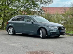 Grau Gebraucht 2017 Audi A3 Sportback Design Limousine | 18.399 € (Fairer Preis)