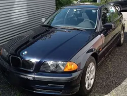 Blau Gebraucht 1999 BMW 318 Limousine | 2.200 € (Fairer Preis)