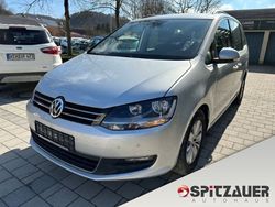 Silber Gebraucht 2019 VW Sharan Comfortline Van / Kleinbus | 15.800 € (Guter Preis)