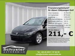Schwarz Gebraucht 2020 VW Golf VIII Life Limousine | 18.480 € (Fairer Preis)