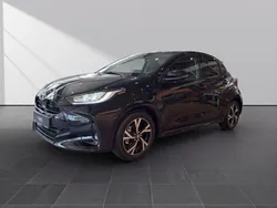 Schwarz Neu 2025 Toyota Yaris Hybrid Comfort Limousine | 23.480 € (Superpreis)