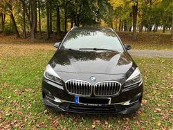 Schwarz Gebraucht 2020 BMW 218 Gran Tourer Luxury Line Van / Kleinbus | 21.750 € (Fairer Preis)