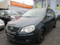 Blau Gebraucht 2009 VW Polo Limousine | 2.450 € (Fairer Preis)