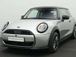 Grau Gebraucht 2024 Mini Cooper Classic Kleinwagen | 23.791 € (Guter Preis)