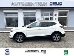 Weiß Gebraucht 2019 Nissan Qashqai N-Connecta SUV | 16.980 € (Fairer Preis)