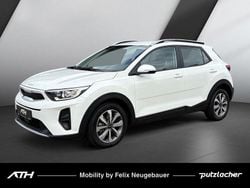 Weiß Gebraucht 2021 Kia Stonic Vision SUV | 17.400 € (Guter Preis)
