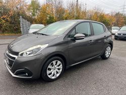 Grau Gebraucht 2018 Peugeot 208 Active Kleinwagen | 6.950 € (Fairer Preis)
